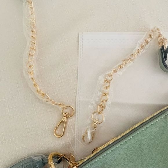 Mellow World Erin Womens Convertible Crossover Bag in Seafoam Green New - Picture 3 of 14